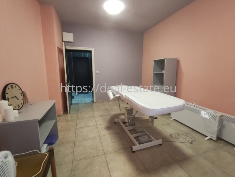 Дава под наем  Офис град Благоевград , Идеален център , 15 кв.м | 59269328 - изображение [4]
