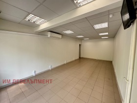 Escritório Serdika, Sofia 5