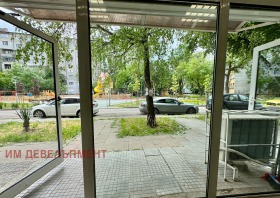 Escritório Serdika, Sofia 2