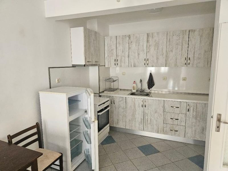 Дава под наем 2-СТАЕН, гр. София, Оборище, снимка 4 - Апартаменти - 54696215