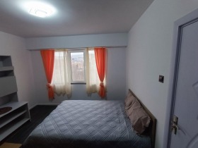 1 quarto Trochevo, Varna 6