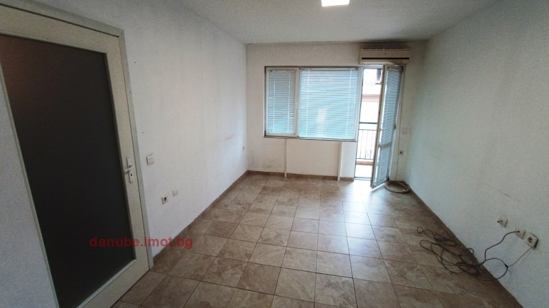 Дава под наем 2-СТАЕН, гр. Русе, Център, снимка 4 - Апартаменти - 52991841