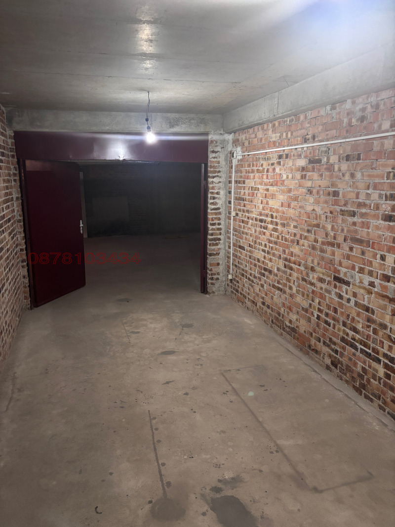 Дава под наем ГАРАЖ, ПАРКОМЯСТО, гр. София, Манастирски ливади, снимка 2 - Гаражи и паркоместа - 52978514