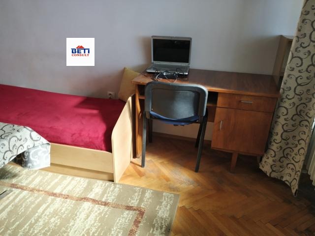 Дава под наем СТАЯ, гр. София, Банишора, снимка 2 - Стаи под наем - 54462918