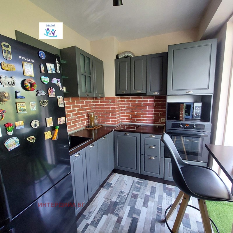 Para alugar  1 quarto Sofia , Goce Deltchev , 62 m² | 35979082