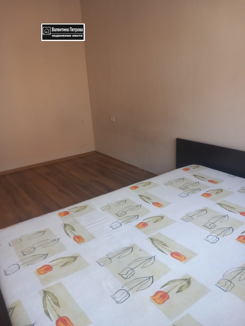 Издаје се  2 спаваће собе Русе , Центар , 87 м2 | 53056264 - слика [3]