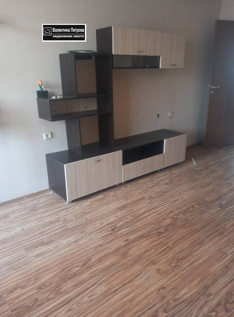 Издаје се  2 спаваће собе Русе , Центар , 87 м2 | 53056264 - слика [12]