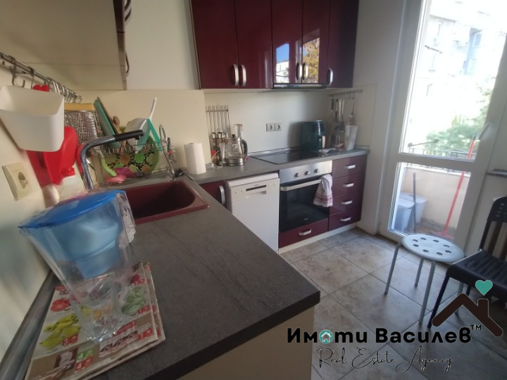 Дава под наем 3-СТАЕН, гр. София, Гео Милев, снимка 2 - Апартаменти - 53886646