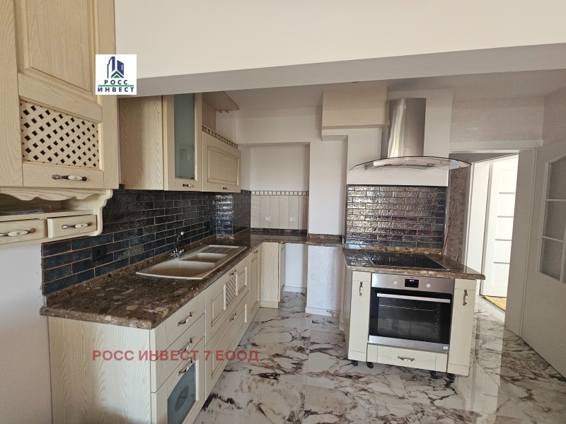 Дава под наем 4-СТАЕН, гр. Варна, Център, снимка 5 - Апартаменти - 52303531