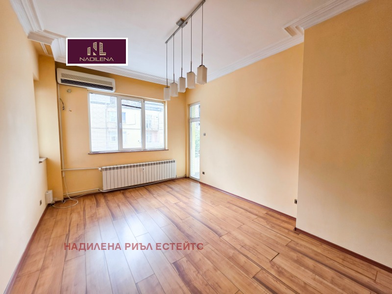 Дава под наем  Офис град София , Център , 102 кв.м | 19106422 - изображение [8]