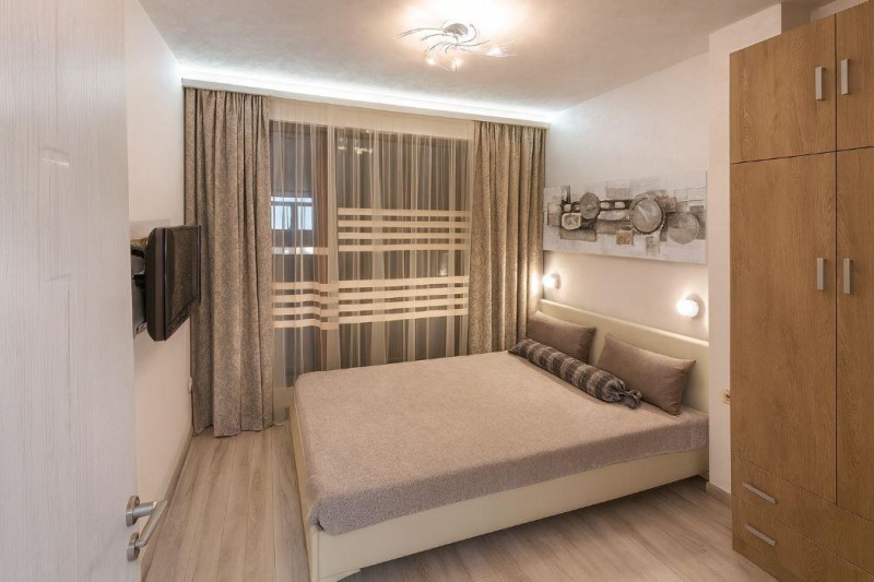 Издаје се  2 спаваће собе Варна , Зимно кино Тракија , 85 м2 | 33101302 - слика [4]