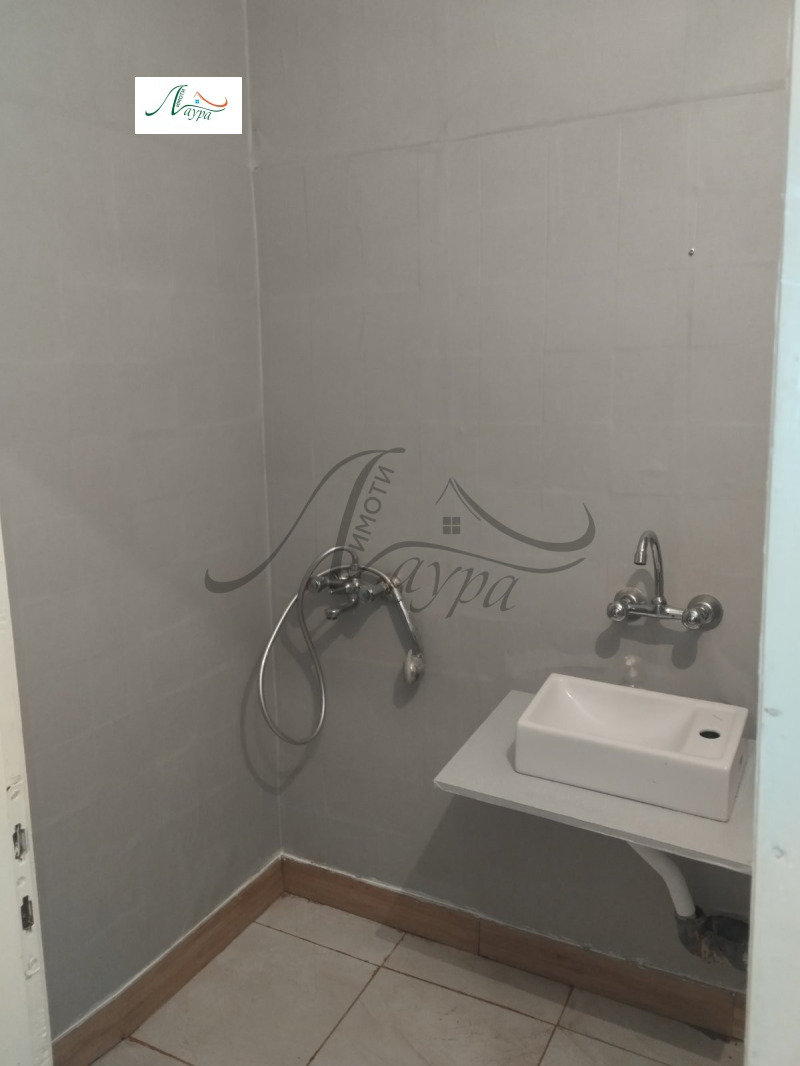 Дава под наем  1-стаен град Шумен , Тракия , 40 кв.м | 31315157 - изображение [6]
