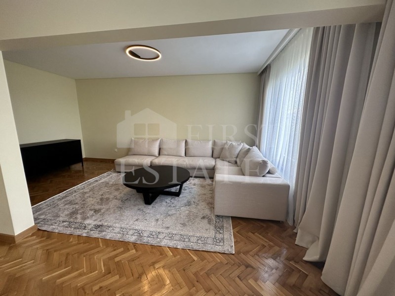 För uthyrning  2 sovrum Sofia , Centar , 130 kvm | 54623076 - bild [3]