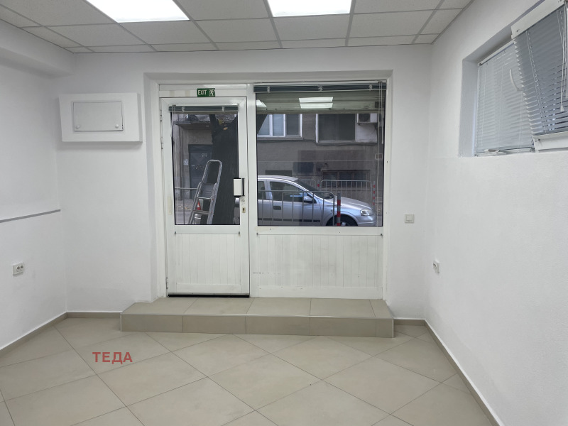 Дава под наем  Магазин град Враца , Център , 30 кв.м | 32506181 - изображение [5]