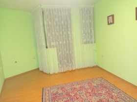    3- | Imot.bg    12