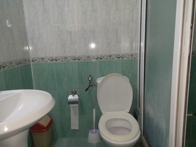 Zu vermieten  2 Schlafzimmer Pazardschik , Zentar , 90 qm | 82590909 - Bild [9]