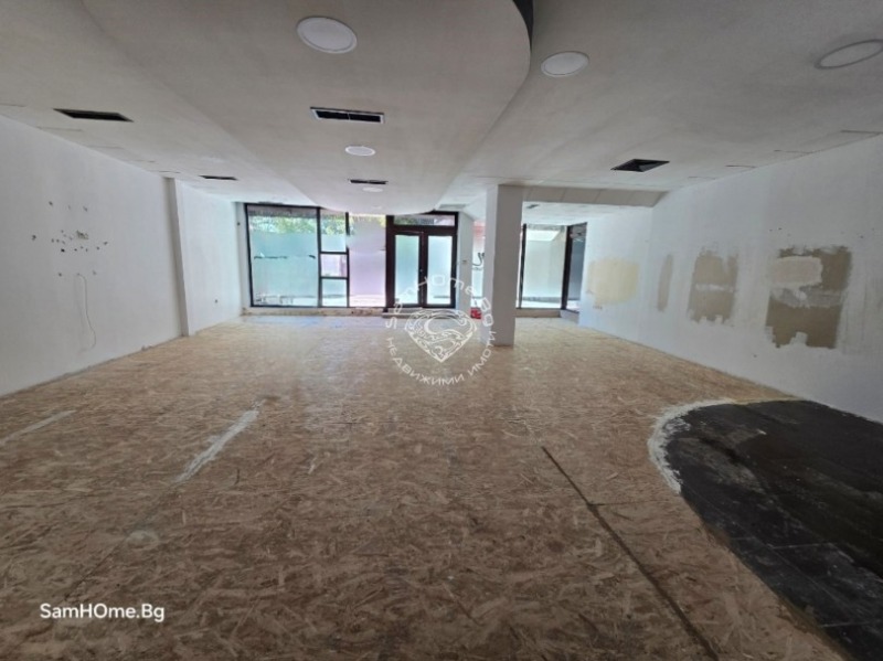 K pronájmu  Kancelář Varna , Levski 1 , 200 m2 | 24665336