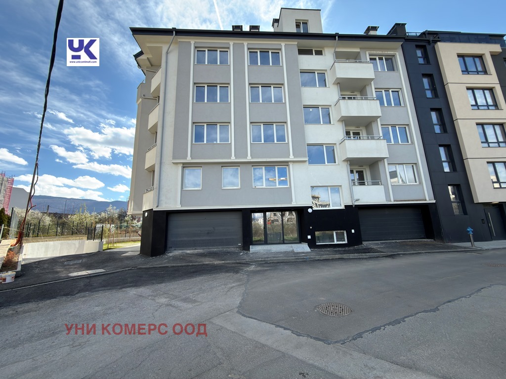 Дава под наем ГАРАЖ, ПАРКОМЯСТО, гр. София, Център