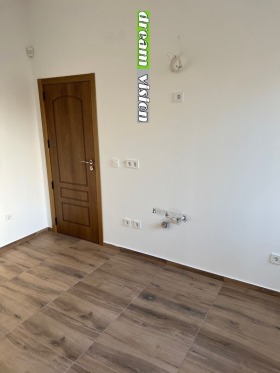 3 camere da letto Doktorski pametnik, Sofia 8