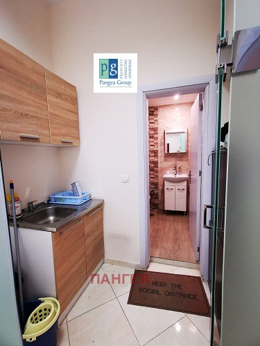 Дава под наем МАГАЗИН, гр. София, Банишора, снимка 8 - Магазини - 53740565