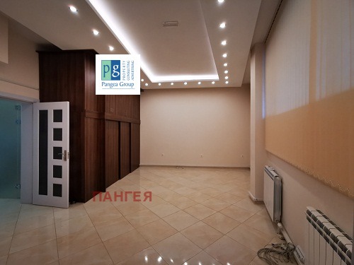 Дава под наем МАГАЗИН, гр. София, Банишора, снимка 5 - Магазини - 53740565