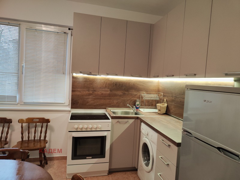Дава под Наем 2-СТАЕН в град Кюстендил, Център - 59 кв.м / 240 € » 469.40 лв., КАДЕМ