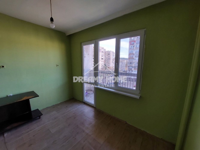 Para alugar  1 quarto Kardjali , Vazrojdenci , 67 m² | 85410600 - imagem [2]