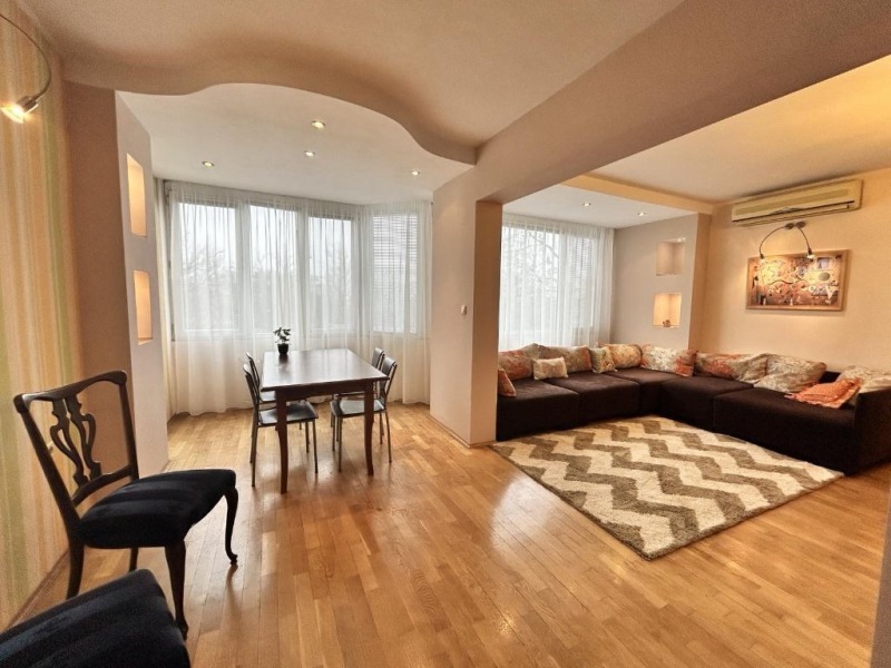 Дава под наем 3-СТАЕН, гр. Пловдив, Тракия