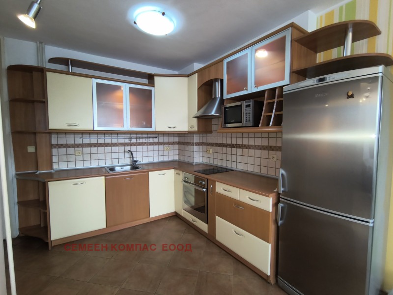 Дава под наем 3-СТАЕН, гр. Пловдив, Тракия, снимка 3 - Апартаменти - 53085600