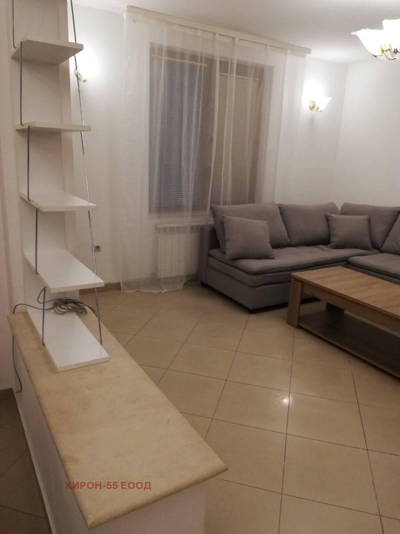 Προς ενοικίαση  3 υπνοδωμάτια Σοφηια , Ηζτοκ , 140 τ.μ | 67412848