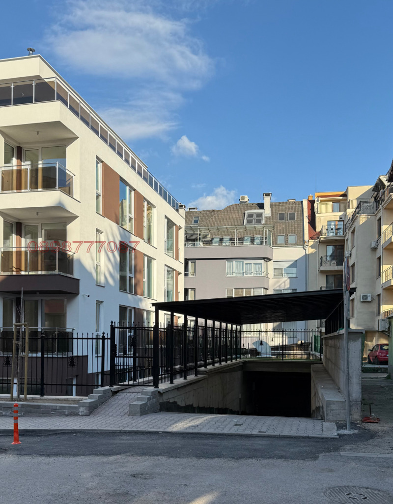 Издаје се  Гараге Софија , Витоша , 20 м2 | 78177435