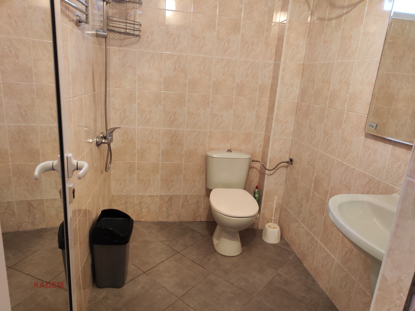 Дава под наем 2-СТАЕН, гр. Кюстендил, Център, снимка 8 - Апартаменти - 54153090