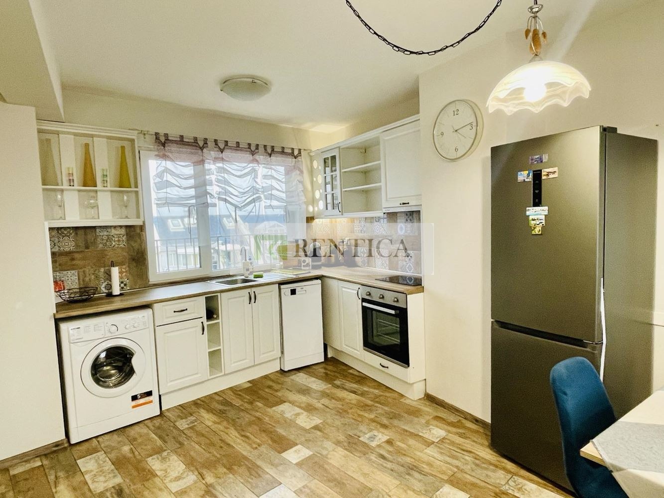 Дава под наем 2-СТАЕН, гр. Варна, Център, снимка 6 - Апартаменти - 53907967