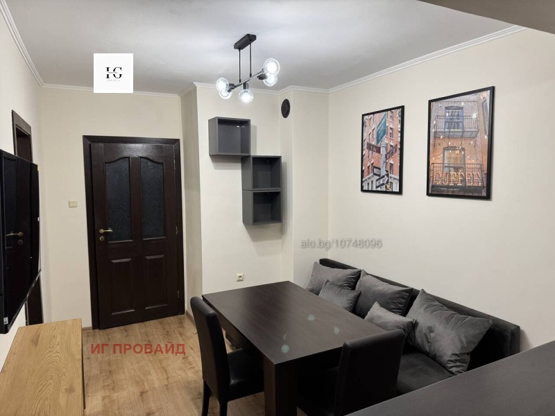 Дава под наем 2-СТАЕН, гр. Бургас, област Бургас