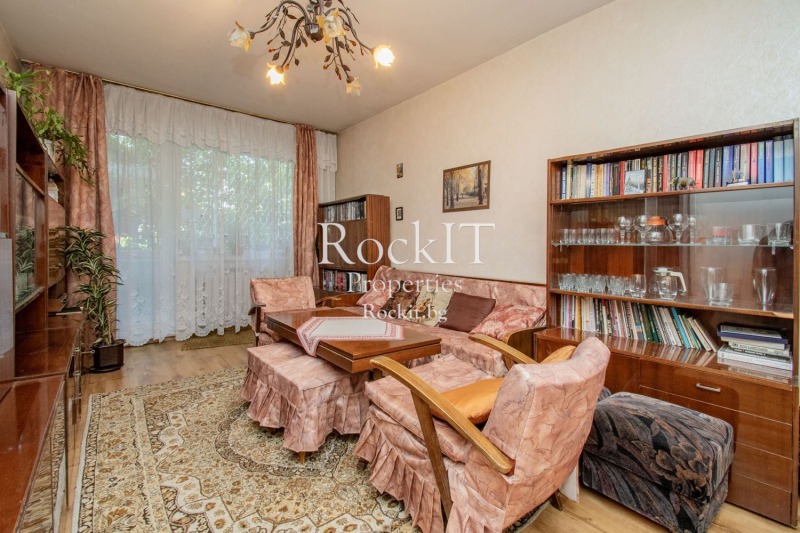 Kiadó  2 hálószobás Sofia , Musagenica , 85 négyzetméter | 65959657 - kép [3]
