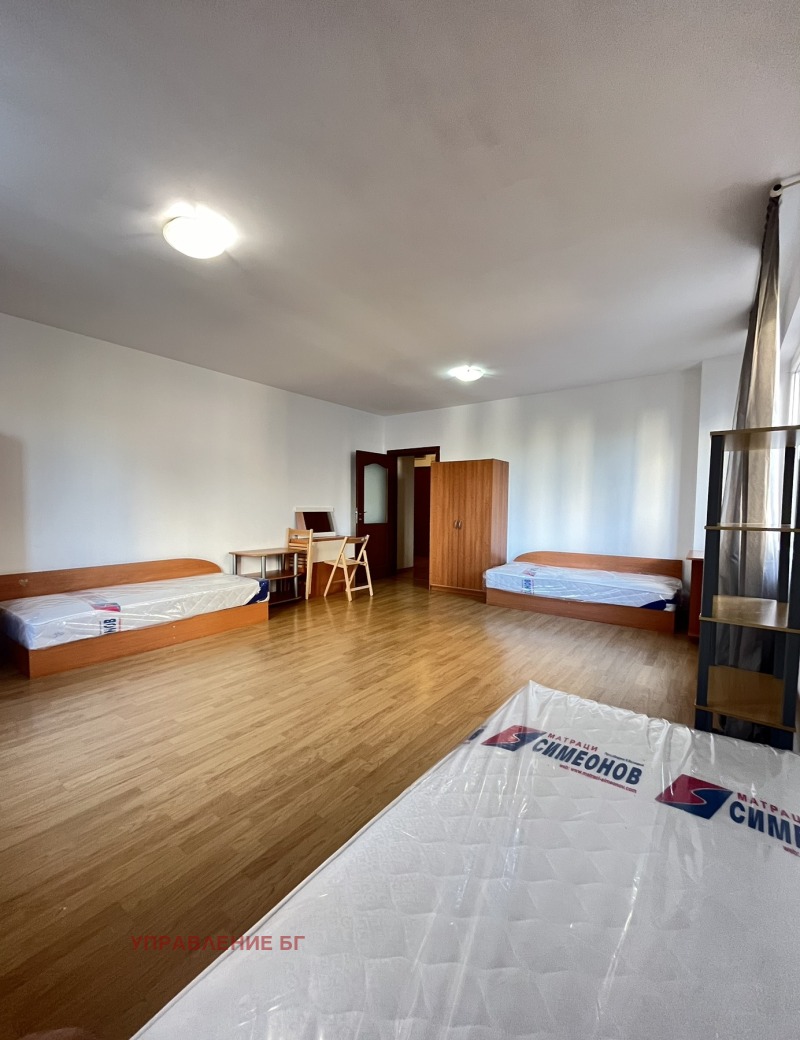 Под наем 3-СТАЕН, град София, Студентски град • 1000 лв. • 44310223 — Holmes.bg