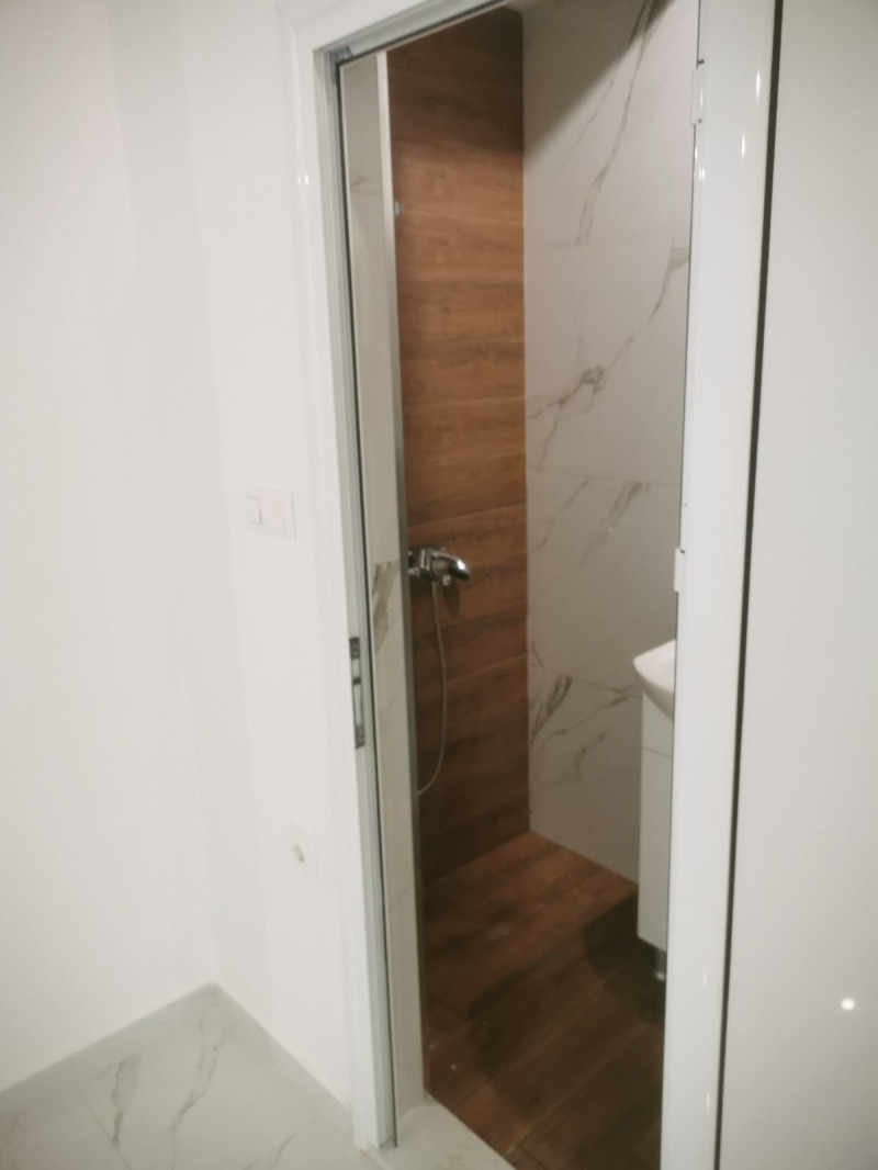 Da affittare  Negozio Plovdiv , Gagarin , 85 mq | 44419286 - Immagine [6]