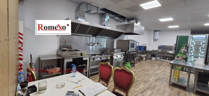 Дава под Наем ЗАВЕДЕНИЕ в град Пловдив, Южен - 150 кв.м / 1 100 € » 2 151.41 лв., РОМЕКСО ИМОТИ