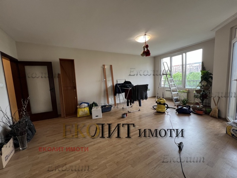 Дава под наем  3-стаен град София , Борово , 110 кв.м | 68012856