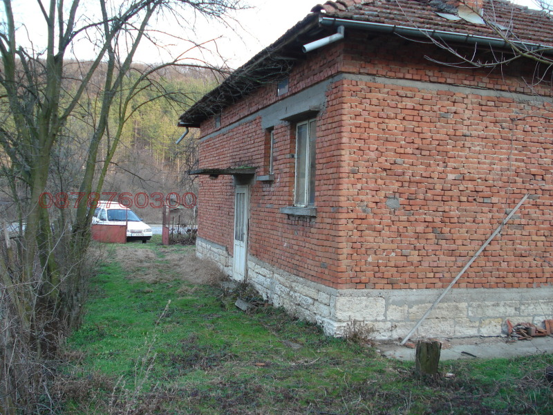 Дава под наем КЪЩА, с. Волово, област Русе, снимка 5 - Къщи - 52779333