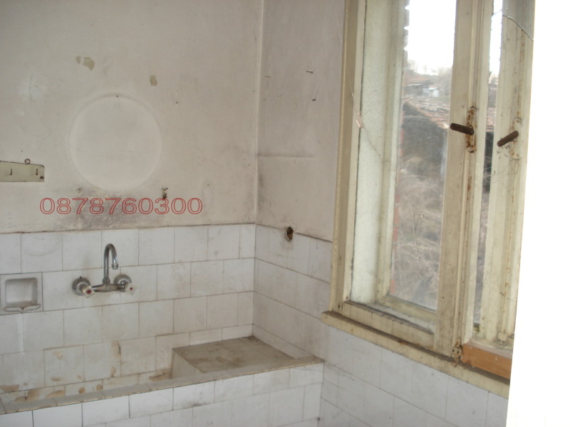 Дава под наем КЪЩА, с. Волово, област Русе, снимка 11 - Къщи - 52779333