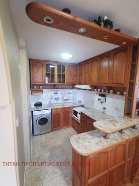 ����� ���� ��� ���� 3-�����,���� ������, ������