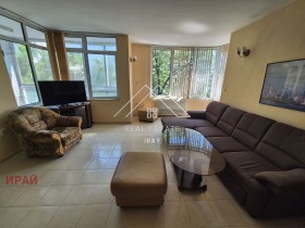 Mais de 3 quartos Centar, Stara Zagora