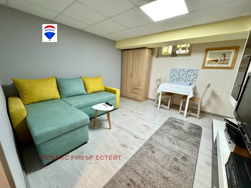 Дава под наем 1-СТАЕН, гр. Русе, Център, снимка 2 - Апартаменти - 52826396