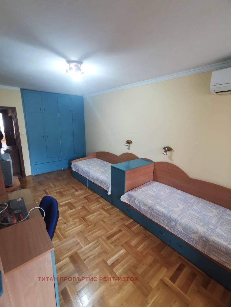 Дава под наем 3-СТАЕН, гр. Бургас, Център, снимка 6 - Апартаменти - 53381383