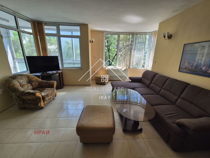 Дава под наем  Многостаен град Стара Загора , Център , 124 кв.м | 93248509