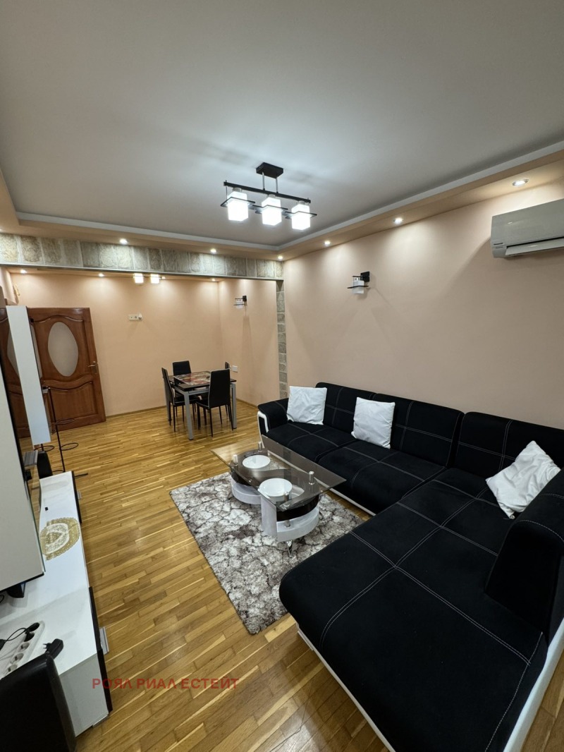 Дава под наем 2-СТАЕН, гр. Пловдив, Център, снимка 2 - Апартаменти - 53020497