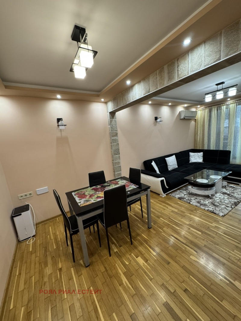 Дава под наем 2-СТАЕН, гр. Пловдив, Център, снимка 3 - Апартаменти - 53020497