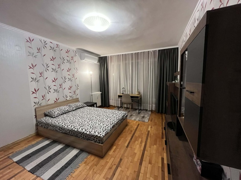 Дава под наем 2-СТАЕН, гр. София, Център, снимка 6 - Апартаменти - 53090096