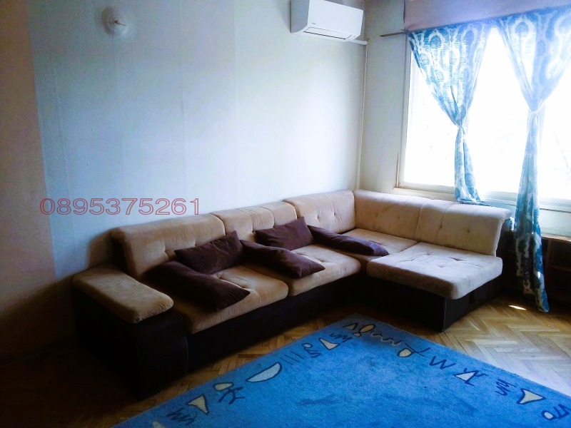 Дава под наем МНОГОСТАЕН, гр. Велико Търново, Център, снимка 3 - Апартаменти - 53084856